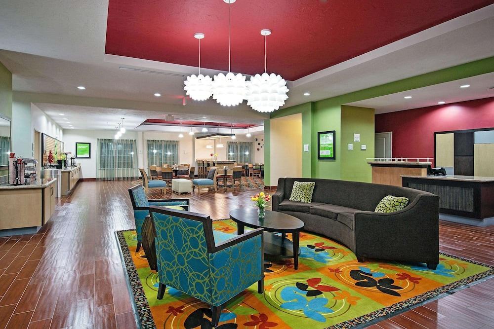 La Quinta By Wyndham Leesville Ft. Polk Exterior photo