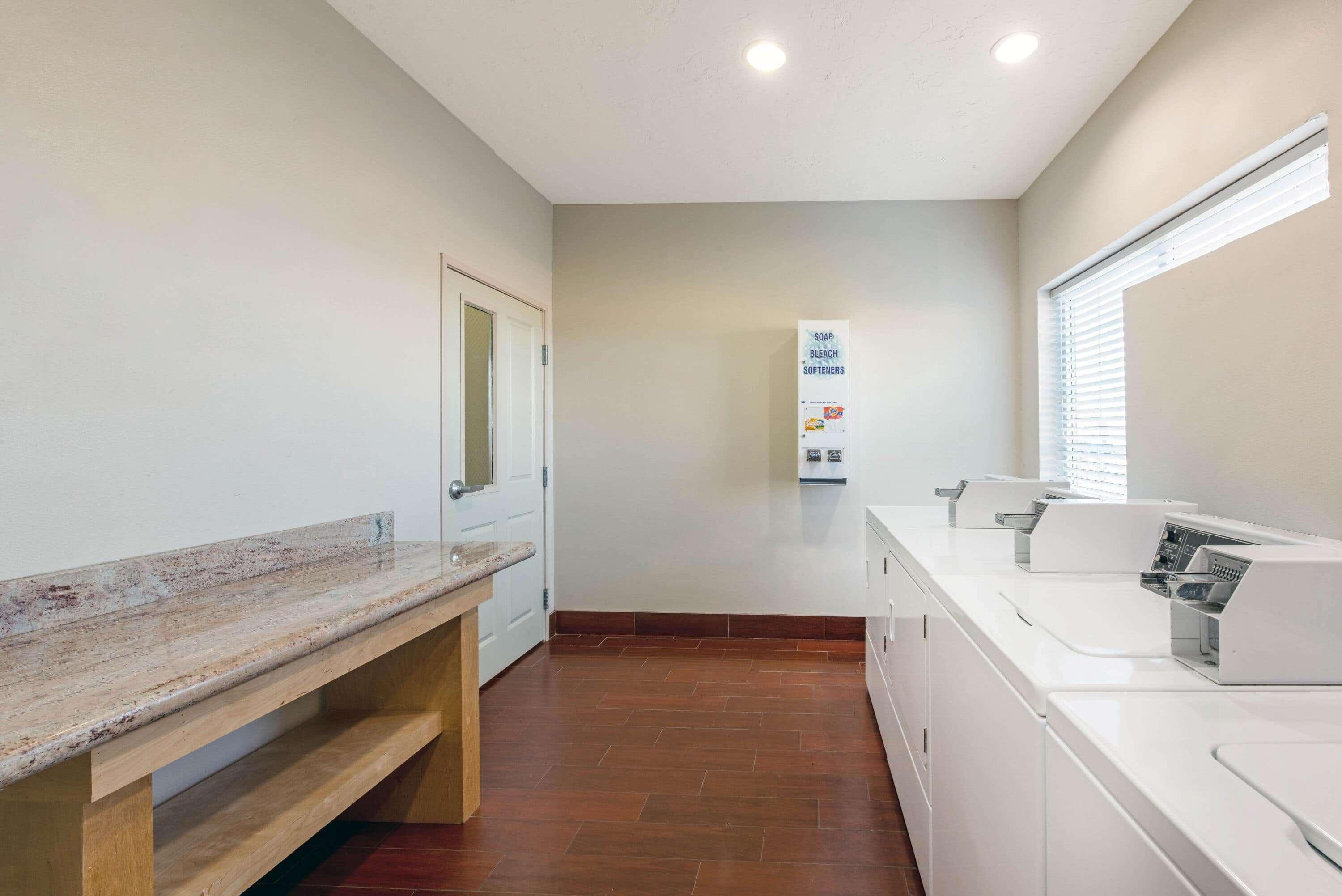 La Quinta By Wyndham Leesville Ft. Polk Exterior photo